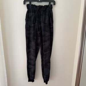 Lululemon Align Jogger‎ 2 Women's Camo Print Drawstring High Rise Pants